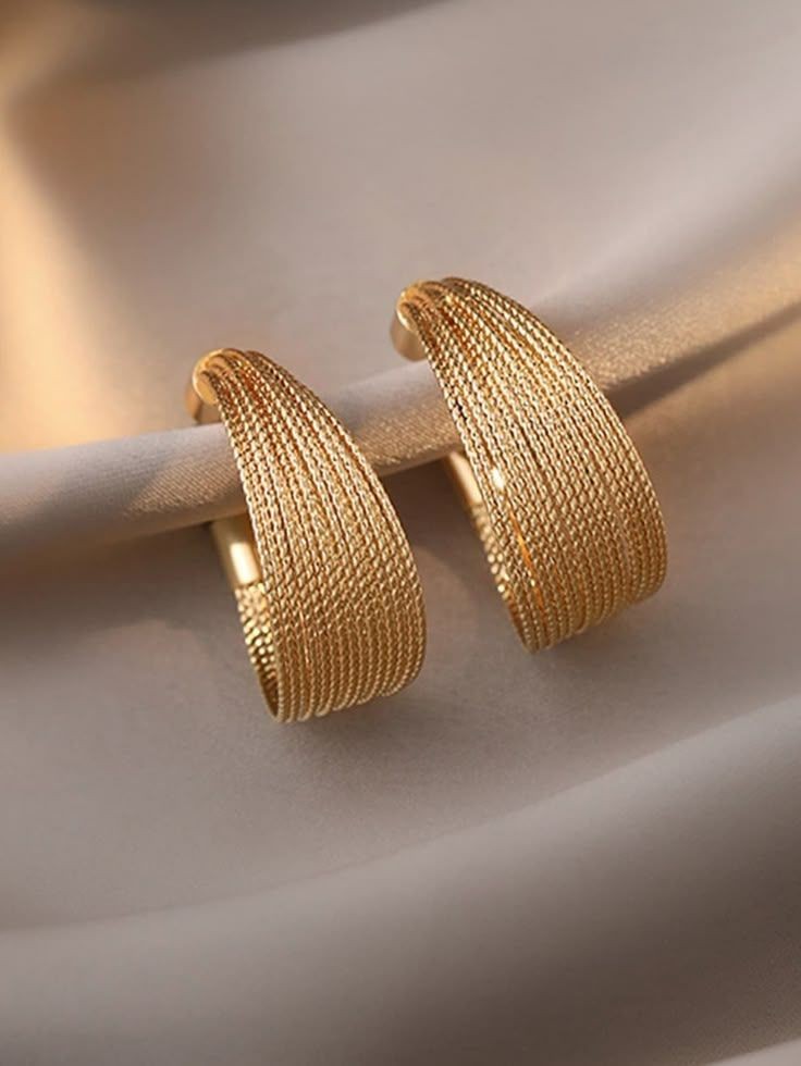 Aretes