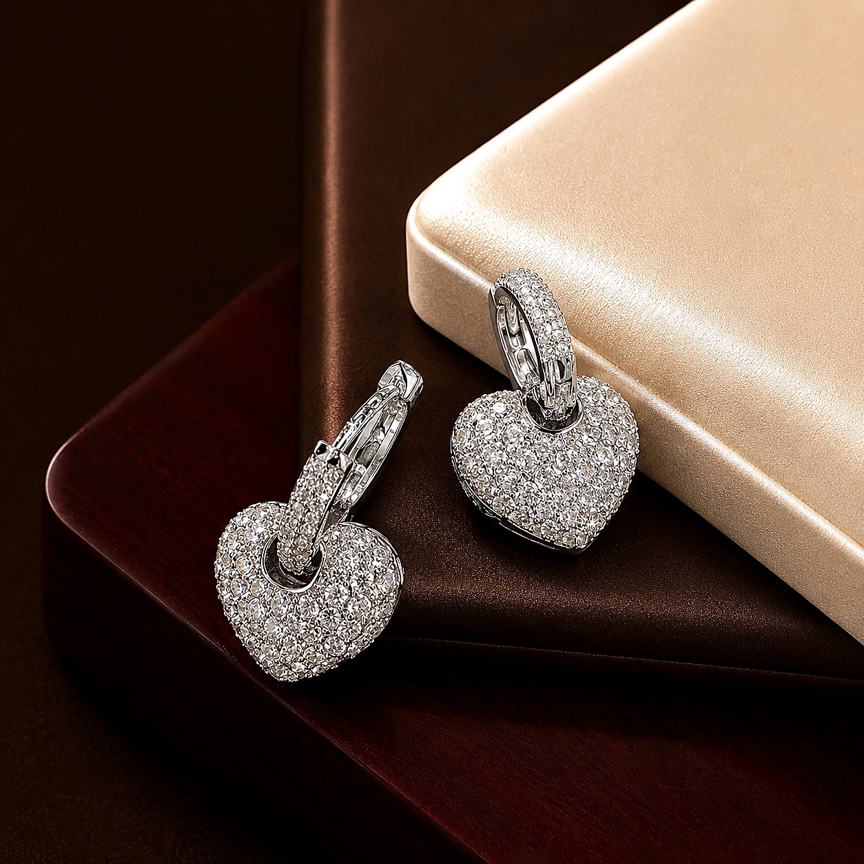 Aretes Corazon Pave Aro