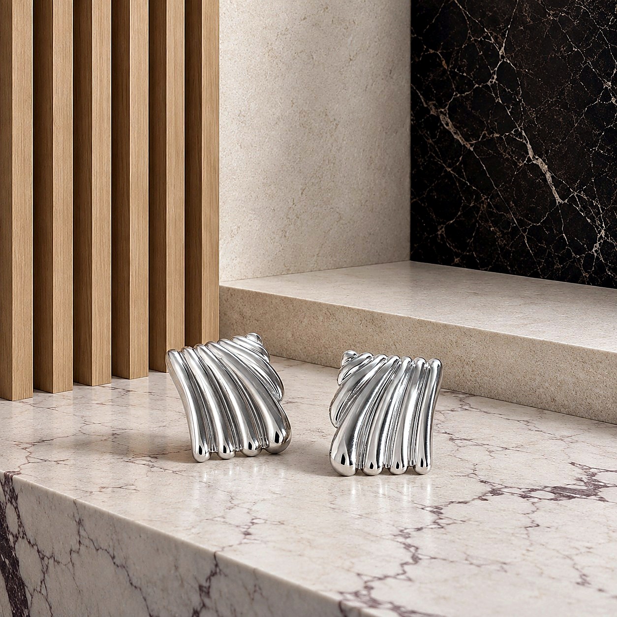 Aretes Abanico Acanalado Plateado
